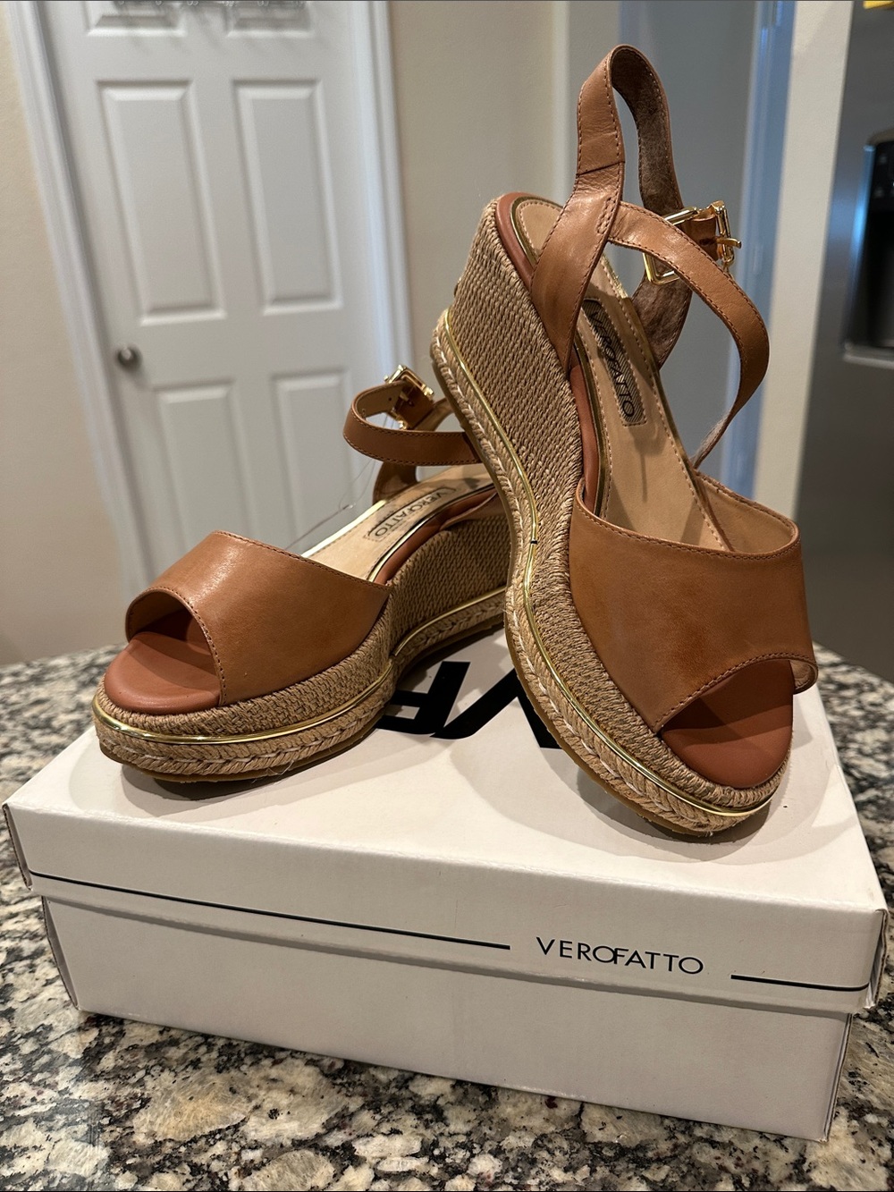 VerFatto Carolina Camel Leather Espadrille Wedge Sandals size 8